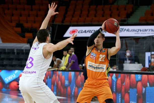 森林狼的另 森林狼的另