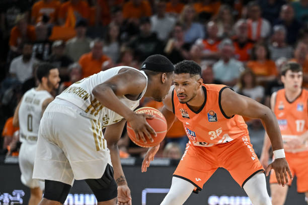 冠之路充满 冠之路充满